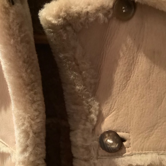REAL SHEEPSKIN Coat UNISEX GIRLS /BOYS GIRLS  5-6 Y ,UK  made,switch buttons - Picture 2 of 15
